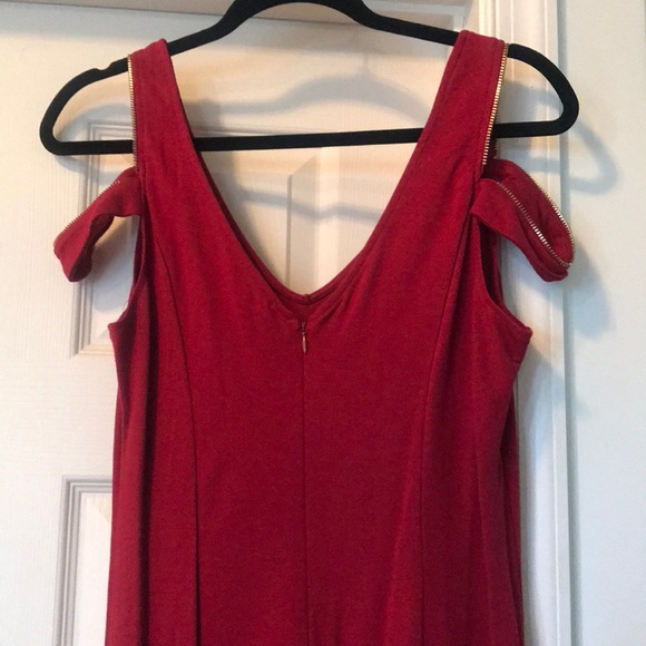 Red zipper themed dress - Picture 3 of 3